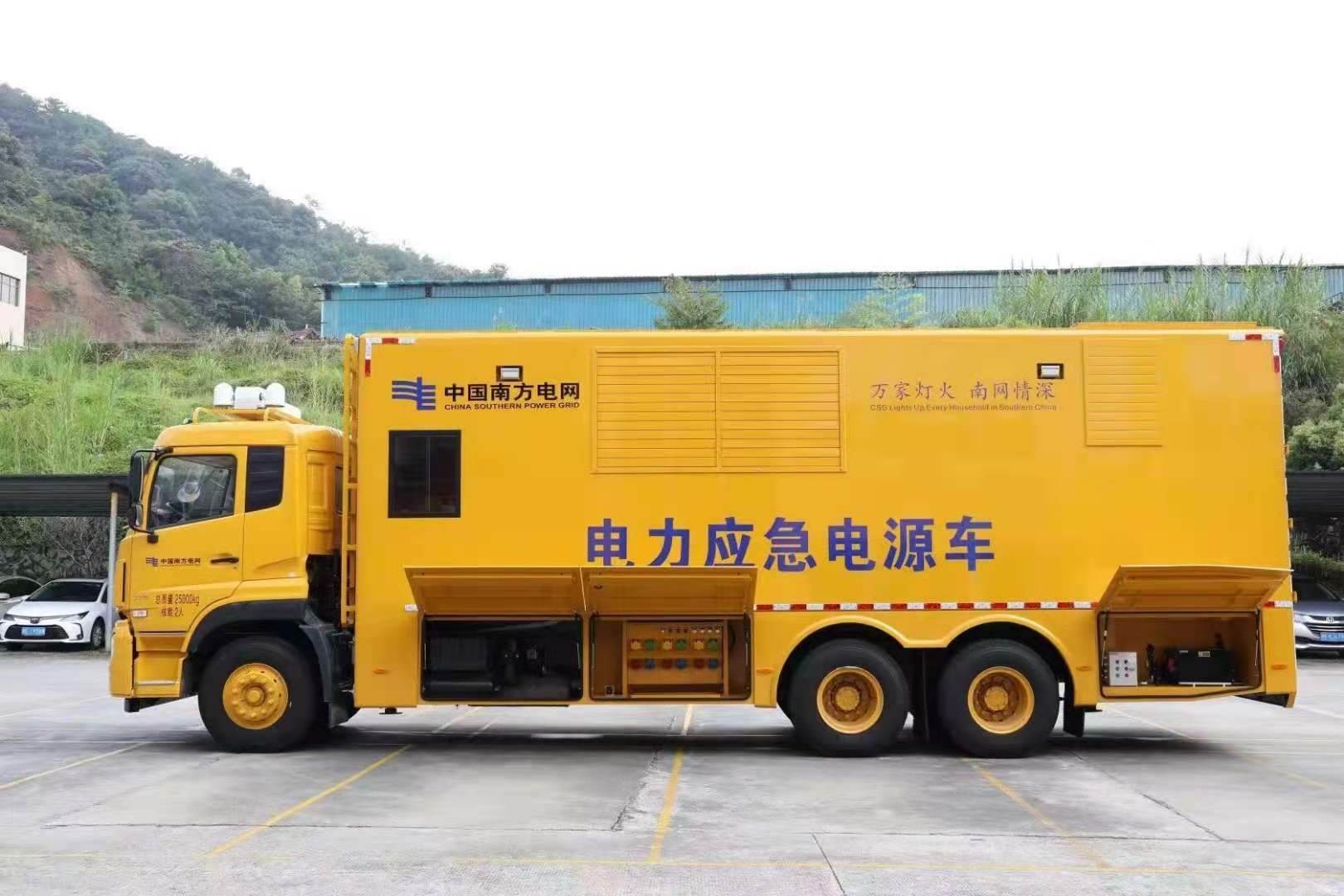 波密安康大型柴油发电机发电车UPS电源出租租赁